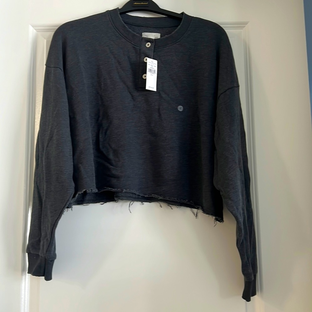 AE Fleece Cropped Henley Neck Sweater